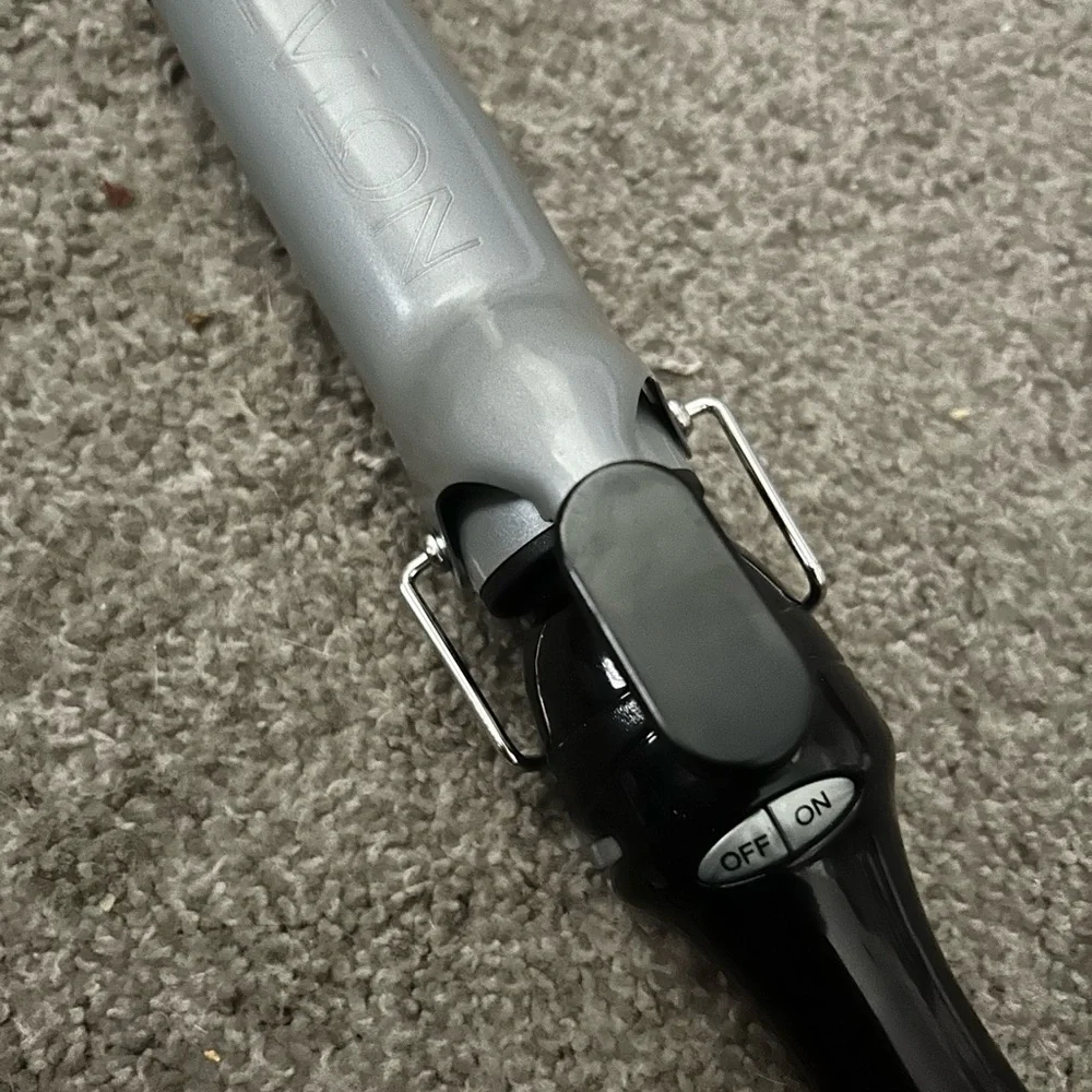 Revlon Black and Gray Hair Curler - Picture 3 of 6